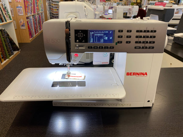 Bernina B530 , New Open Box