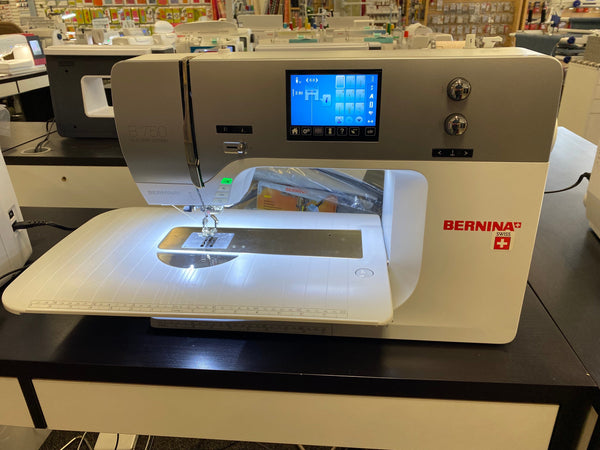 Bernina B750 - Open Box