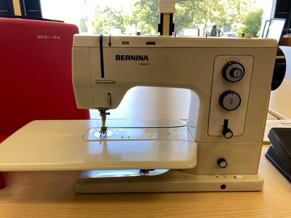 Bernina Record 830