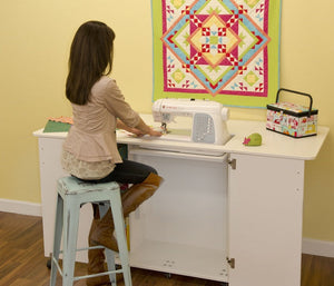 emu-K9411-sitting-700w-600t